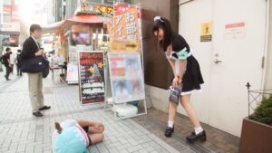 【禁断の店外】21歳専門学生メイド・ゆまが落ちる瞬間の全記録 04