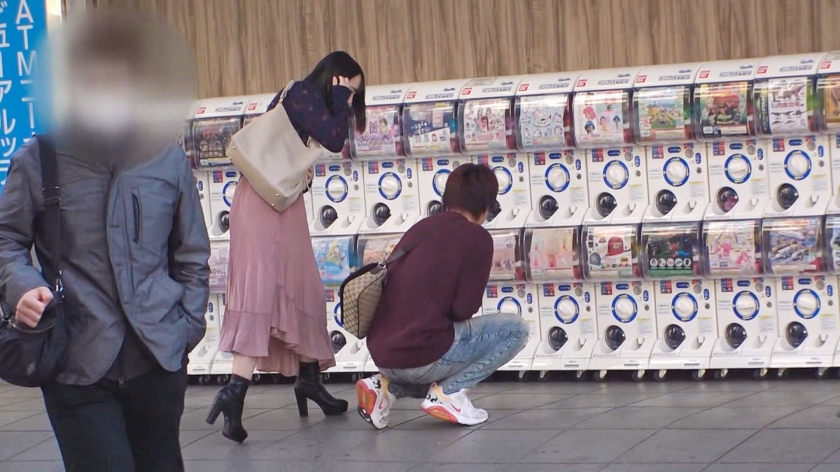 水道橋で遭遇！21歳あやせの「垂れない神乳」が異次元の柔らかさだった件