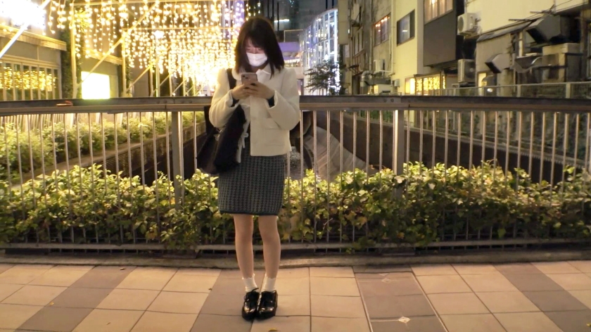 【極スレンダー×超美尻】ニコニコ笑顔で舐めまわす現役アイドルのテクが凄すぎるw 突き上げられてイキまくる過呼吸寸前本番！