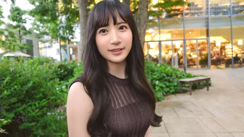 【23歳/大学生】アイドル級の顔とスタイル。初めての撮影で感度が爆発し何度も果てまくるマリナ。
