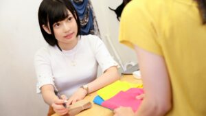 【突撃交渉】青山アパレル勤務の20歳・さくら。清楚な看板娘が地下で豹変する瞬間