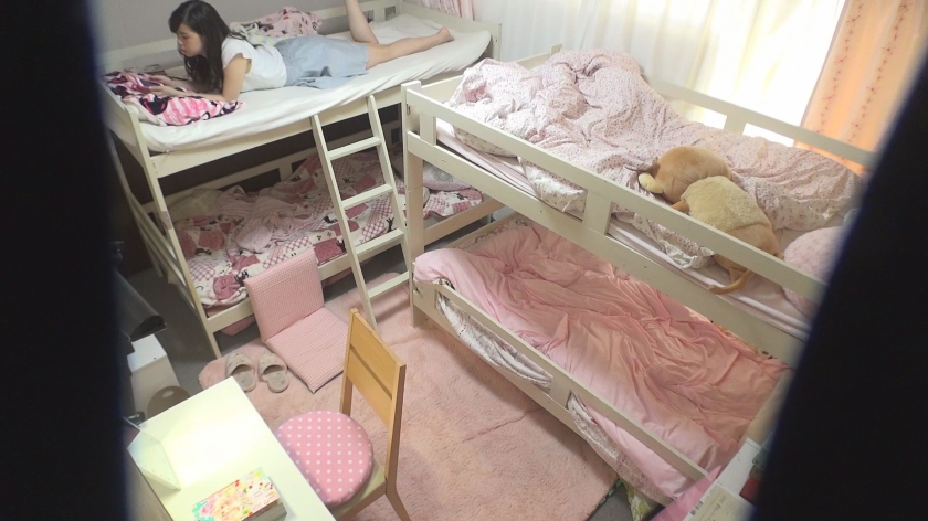 女子大生寮に仕掛けられた隠しカメラが見た！無防備なオナニーの一部始終