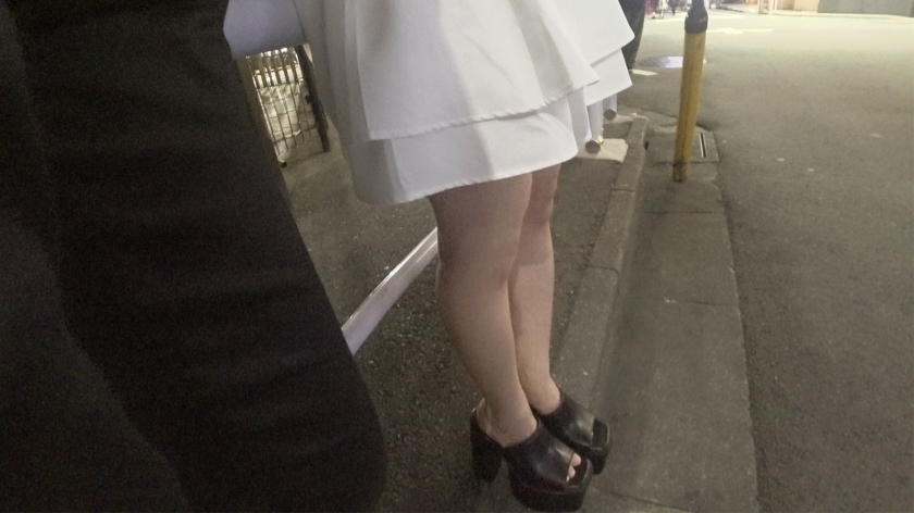 視線が離せない。