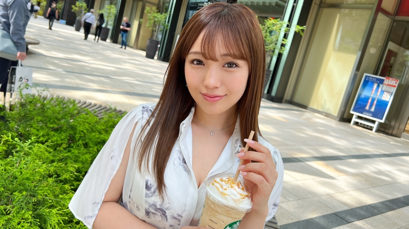 20歳のカフェ店員をガッツリ鬼ハメ！「気持ちいい」の連続攻撃にG乳を震わせ、敏感な性感帯から愛液が止まらない初出しAV体験撮影！