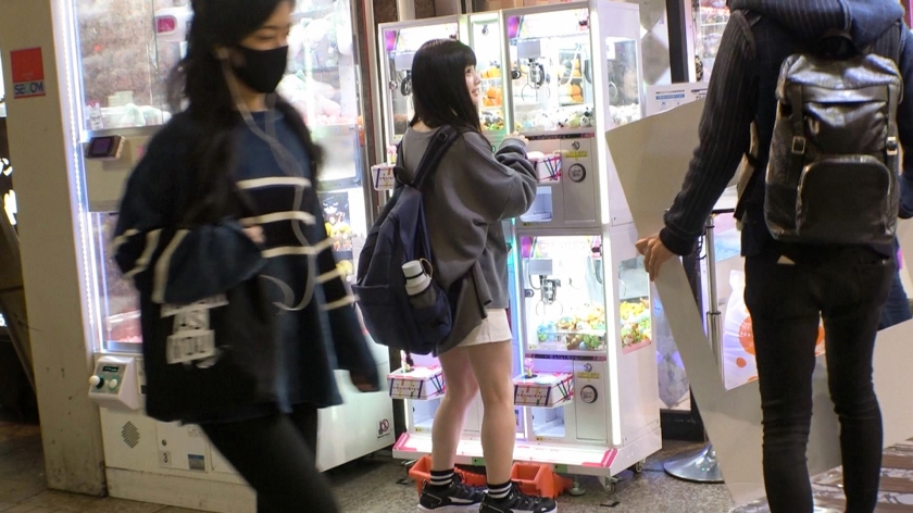 新宿ナンパ成功！20歳・短大生れんの「押しに弱い」本性。天真爛漫な笑顔から一転、流されSEXで喘ぎまくる初撮り映像！