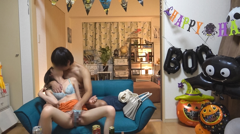 「牛丼屋の看板娘」がナンパ師の毒牙に！色白美少女ゆめる、隠しカメラの前で止まらない口癖奉仕。
