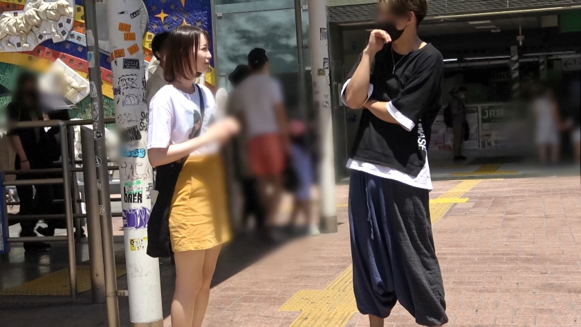 マジ軟派初撮。23歳・ゆら（映画館勤務）はMなのに攻めも絶品！笑顔の杭打ち騎乗位から感じる本能の変態性癖。